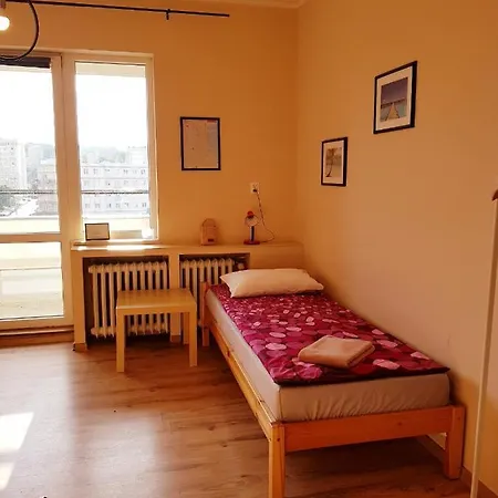 Apartament - Antoniego Abrahama 41 *